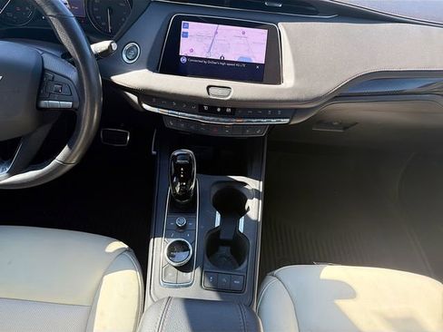Used 2023 Cadillac XT4 Sport image 19