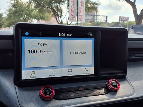 Certified 2024 Ford Maverick XLT FWD image 17