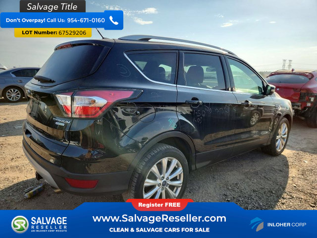 Used 2017 Ford Escape Titanium FWD image 4