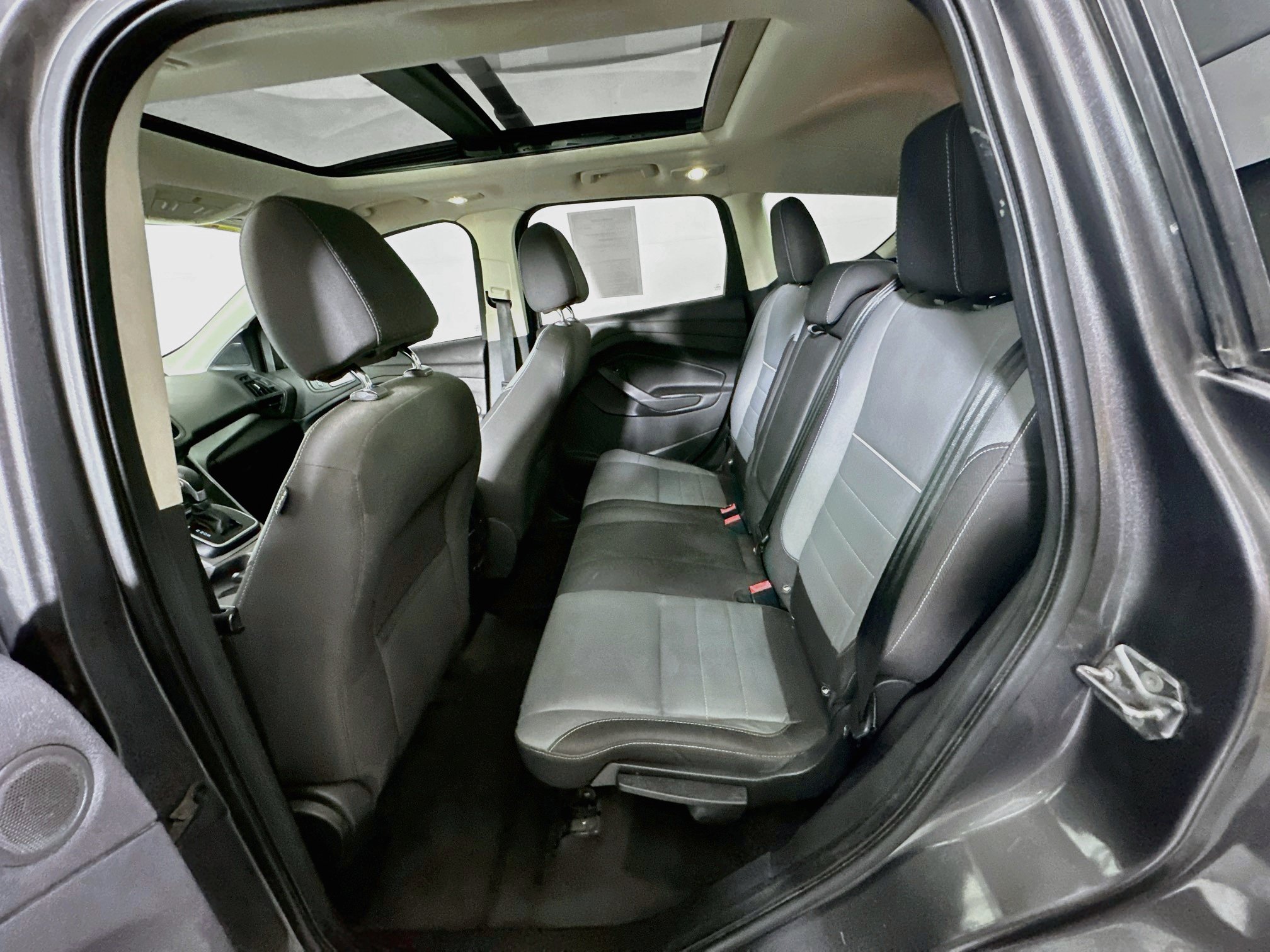 Used 2013 Ford Escape SE FWD image 26