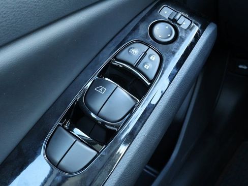 New 2025 Nissan Altima 2.5 SR image 14