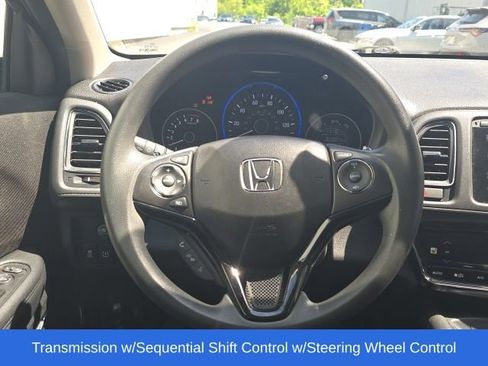 Used 2018 Honda HR-V EX image 13