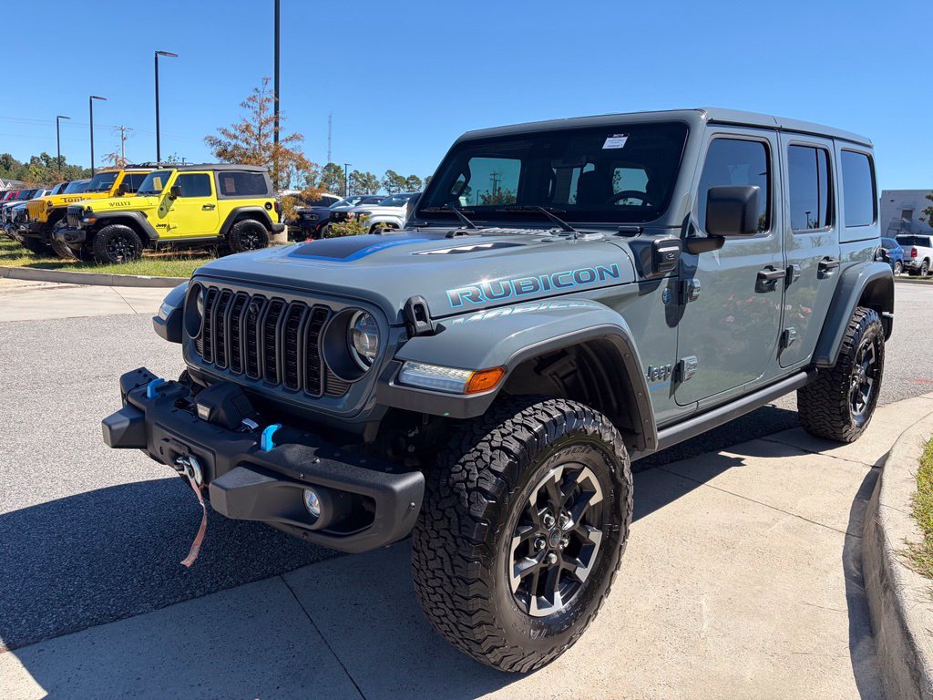 Used 2024 Jeep Wrangler Unlimited Rubicon 4xe AWD/4WD image 58
