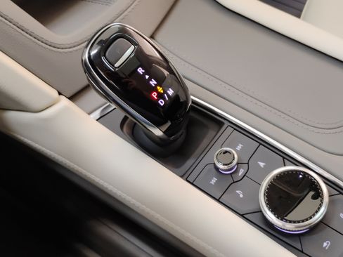 New 2025 Cadillac XT6 Premium Luxury w/ LPO, Floor Liner Package image 40