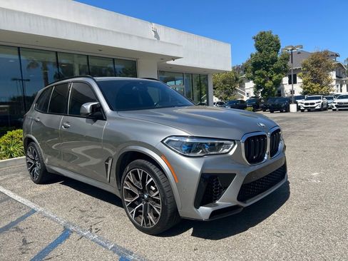 Used 2021 BMW X5 M w/ Executive Package AWD/4WD image 3