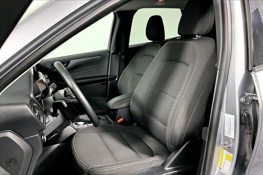 Certified 2024 Ford Escape Active w/ Cold Weather Package FWD image 25