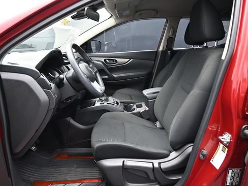 Used 2021 Nissan Rogue Sport S FWD image 9