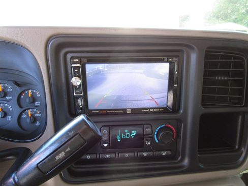 Used 2004 Chevrolet Silverado 1500 4x4 Crew Cab w/ Z71 Convenience Package 2 image 17