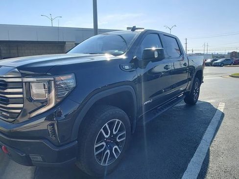 Certified 2024 GMC Sierra 1500 AT4 w/ AT4 Premium Package image 4