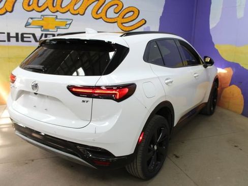 Used 2023 Buick Envision Essence w/ Sport Touring Package AWD/4WD image 5