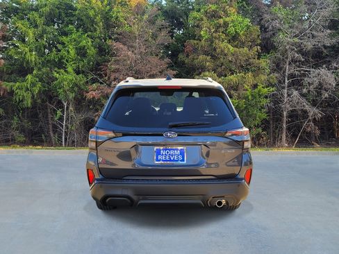 New 2025 Subaru Forester Touring image 17