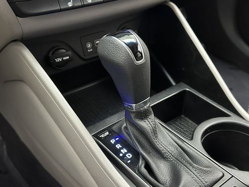 Used 2018 Hyundai Tucson SEL image 17