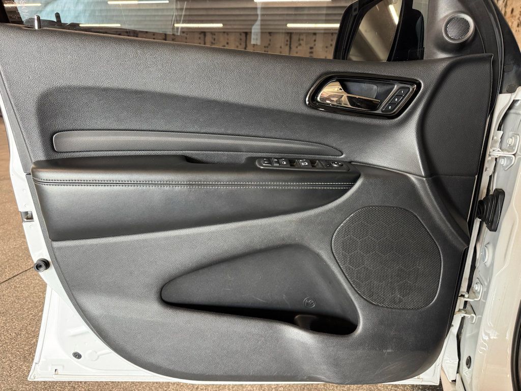 Used 2022 Dodge Durango GT AWD/4WD image 15
