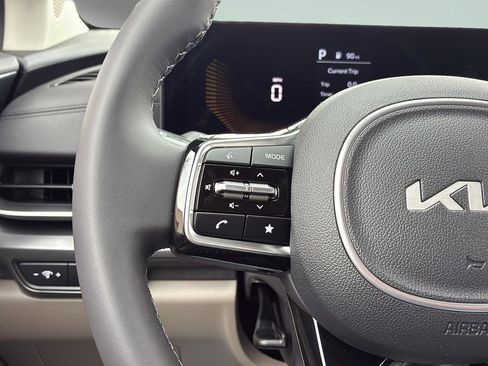 New 2026 Kia Carnival LXS image 33