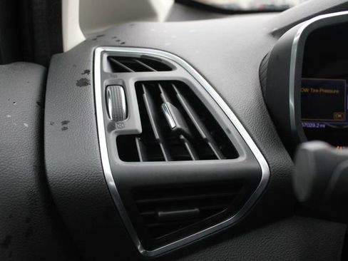 Used 2013 Ford C-MAX SE FWD image 7
