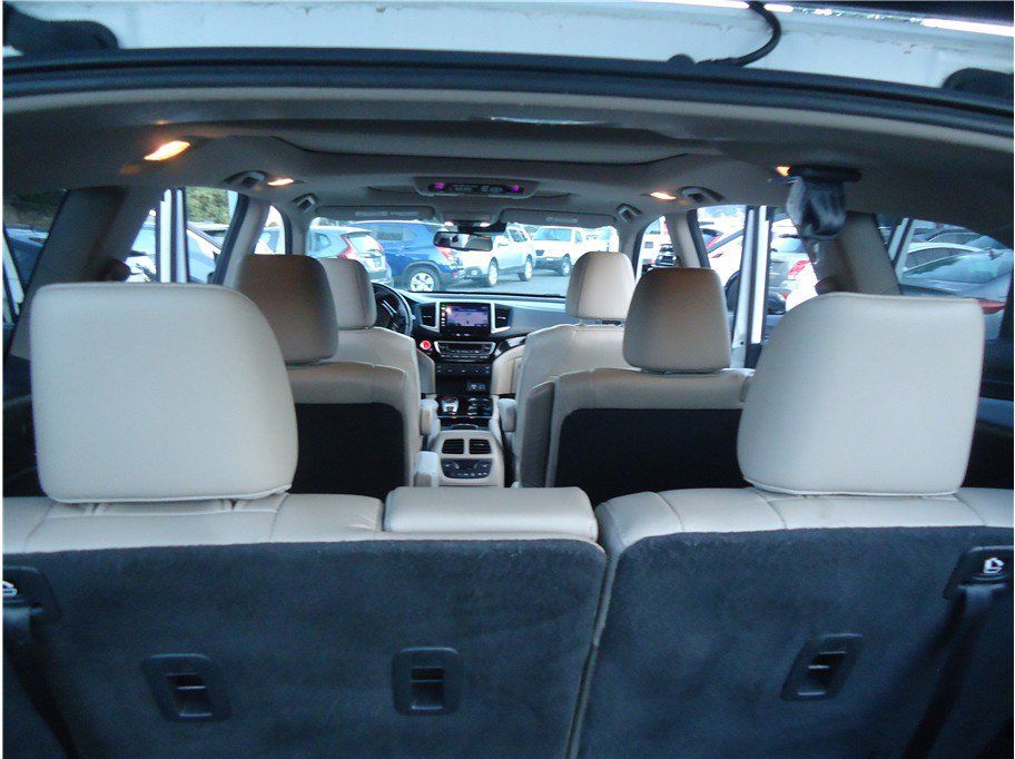Used 2016 Honda Pilot Elite image 19