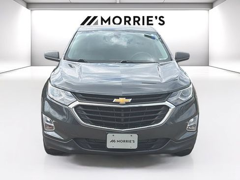 Used 2018 Chevrolet Equinox LS FWD image 2