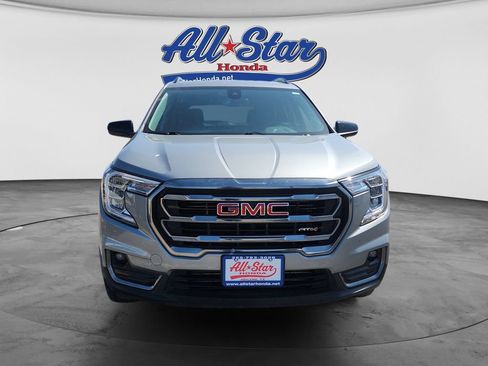 Used 2024 GMC Terrain AT4 w/ Infotainment Package II AWD/4WD image 8
