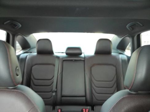 Used 2023 Volkswagen Jetta GLI Autobahn FWD image 34