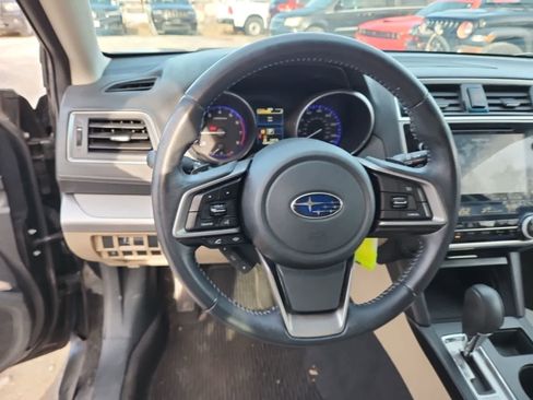 Used 2018 Subaru Outback 2.5i Premium w/ Popular Package #1 image 12
