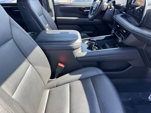 Certified 2025 Chevrolet Tahoe Z71 image 6