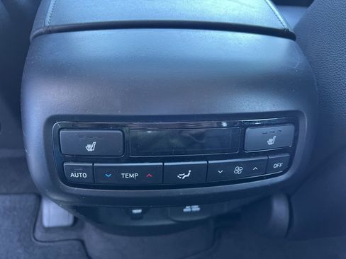 Used 2022 Hyundai Palisade SEL w/ Premium Package image 24