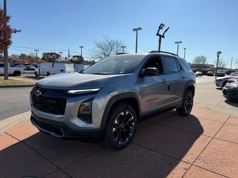 New 2026 Chevrolet Equinox RS image 3