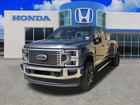 Used 2022 Ford F350 Lariat w/ Lariat Ultimate Package AWD/4WD image 2