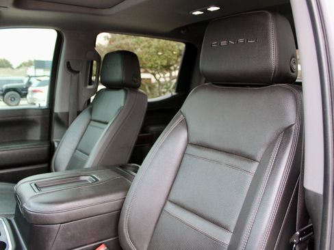 Used 2019 GMC Sierra 1500 Denali w/ Denali Ultimate Package image 16