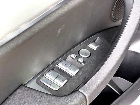 Certified 2024 BMW X3 sDrive30i image 12