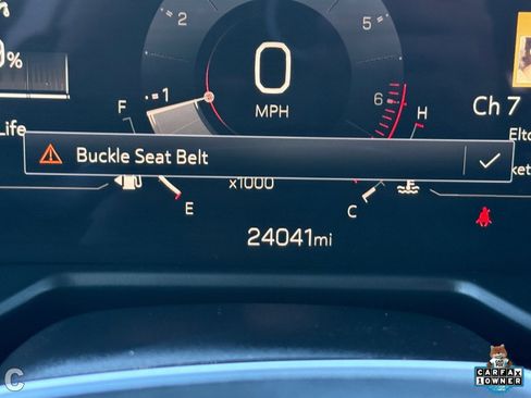 Certified 2024 GMC Acadia Elevation w/ Luxury Package image 29