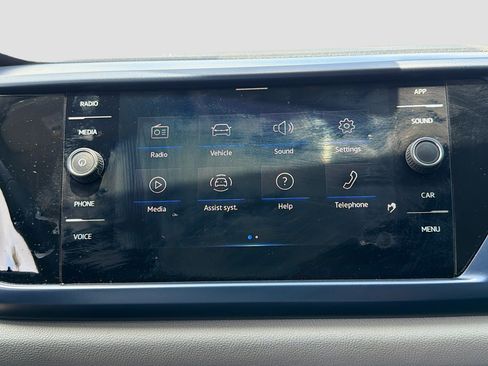 Used 2022 Volkswagen Taos SE FWD image 27