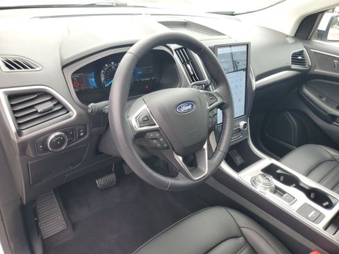 Used 2023 Ford Edge SEL w/ Convenience Package AWD/4WD image 13