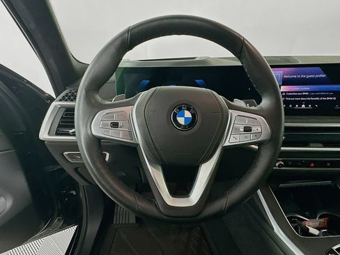 Used 2026 BMW X7 xDrive40i AWD/4WD image 16