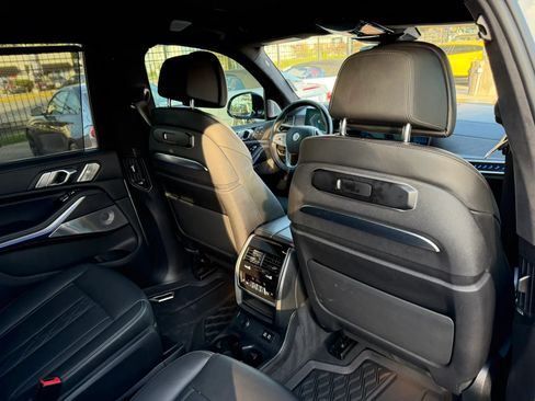 Used 2024 BMW ALPINA XB7 AWD/4WD image 28