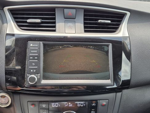 Used 2019 Nissan Sentra SV FWD image 22