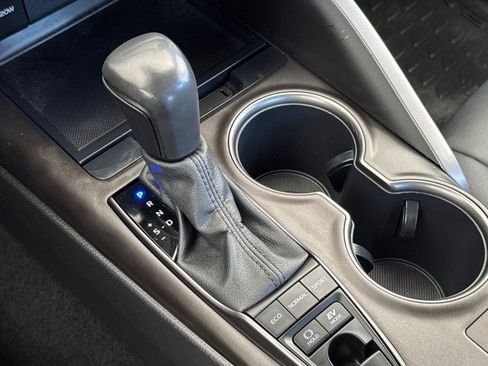 Certified 2024 Toyota Camry SE w/ Cold Weather Package FWD image 19
