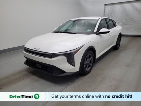 Used 2025 Kia K4 LXS FWD image 1