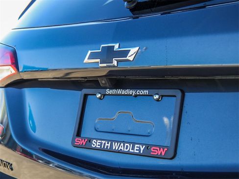 Used 2022 Chevrolet Equinox LT image 11