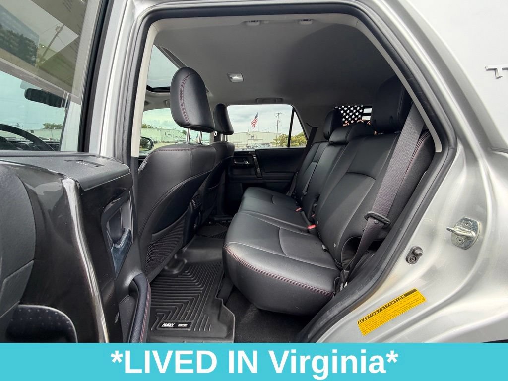 Used 2023 Toyota 4Runner TRD Off-Road Premium w/ Moonroof Package AWD/4WD image 33
