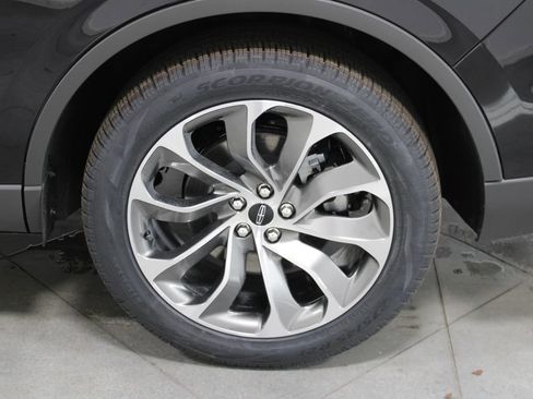 New 2026 Lincoln Aviator Reserve image 17