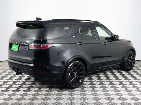 Used 2024 Land Rover Discovery Dynamic SE AWD/4WD image 8
