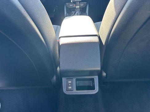 Used 2025 Kia K4 FWD image 13