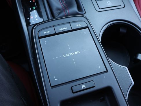 Used 2024 Lexus IS 500 image 32