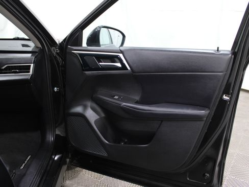 Used 2022 Mitsubishi Outlander SE image 28