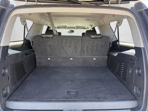 Used 2017 GMC Yukon XL SLT image 7