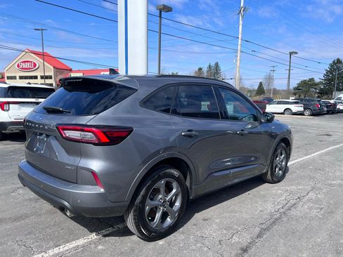 Used 2023 Ford Escape ST-Line Select w/ Tech Pack #2 image 7