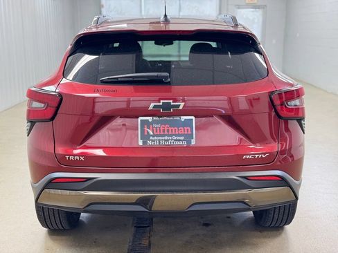 Used 2024 Chevrolet Trax ACTIV w/ Driver Confidence Package FWD image 6