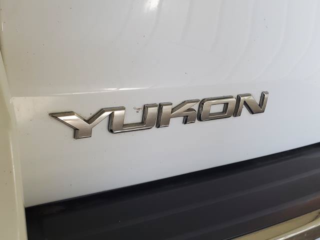 Used 2016 GMC Yukon Denali w/ Open Road Package AWD/4WD image 6