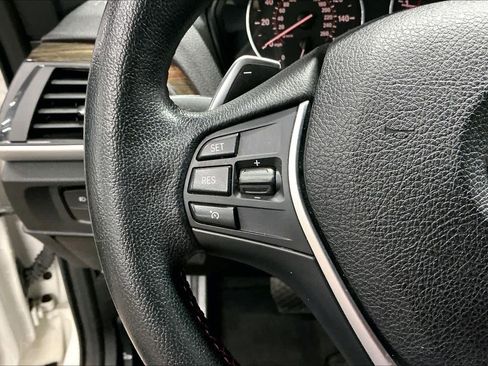 Used 2016 BMW 228i Convertible image 19